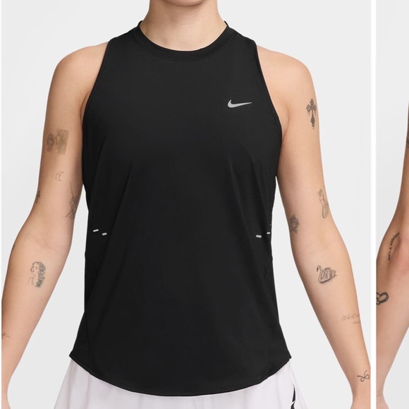 Nike Tops - Nike Women's Black Sleeveless Training Tank